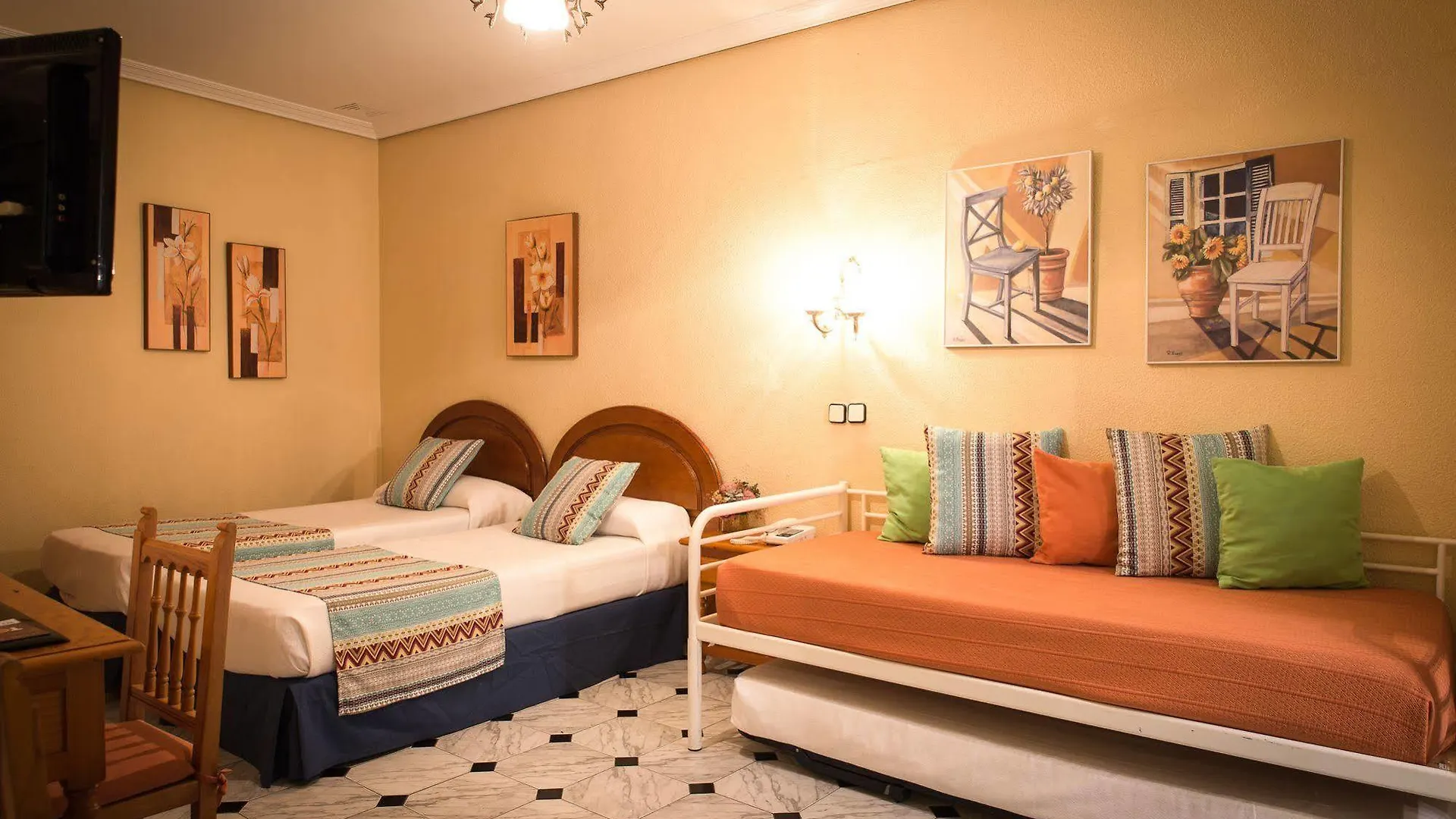 إشبيلية Bed & Breakfast Naranjo